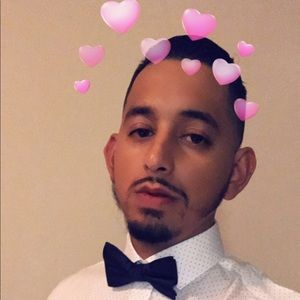 Meet your Posher, Javier